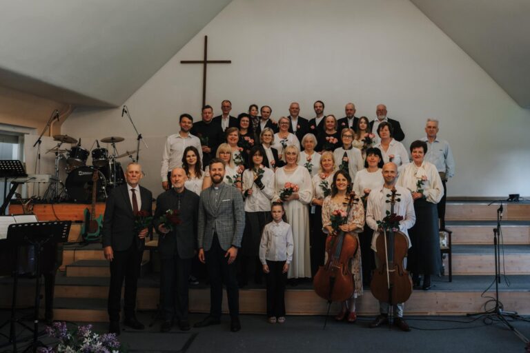 Draudzes kora 152. gadasvētki